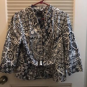 Kim Rodgers black and white 3/4 sleeve